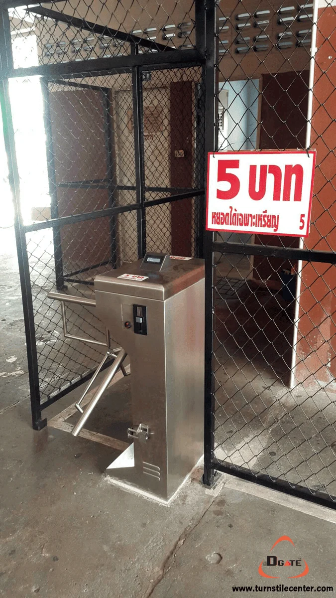 ตัวอย่างงานติดตั้งเครื่องกั้นเข้าห้องน้ำ ตลาดท่าอิฐ ภาพที่ 2