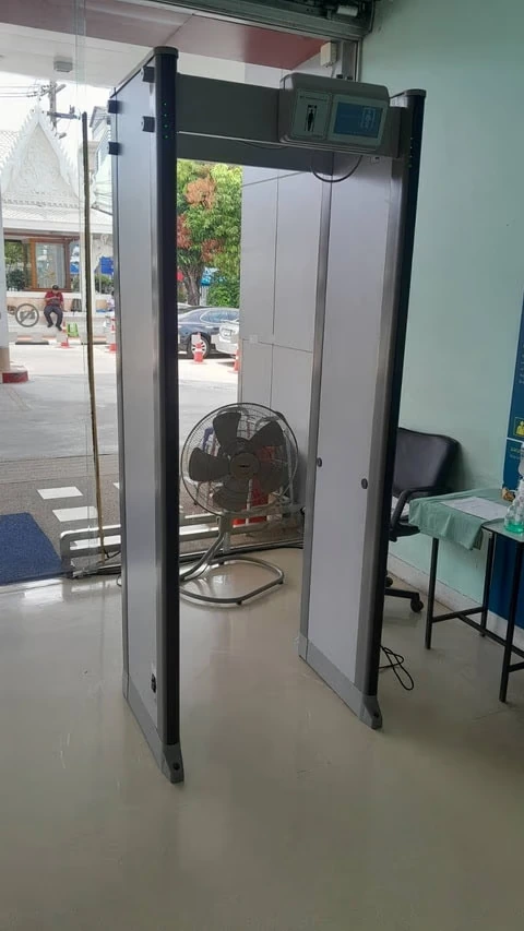 SE-WT-SE3307 ภาพติดตั้งจริงสำหรับจุดคัดกรอง มุมมองด้านหน้า